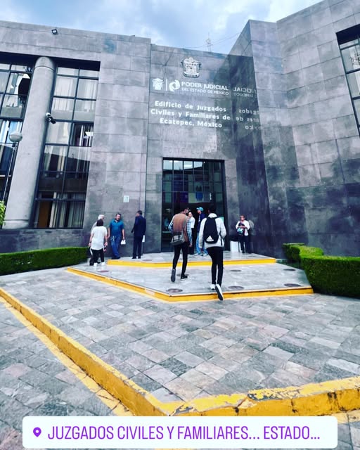 Firma de Documentos Legales Notariales